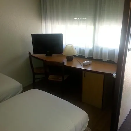 מלון Ace Bordeaux 3*