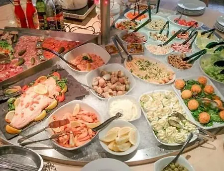 מלון Ace Bordeaux 3*