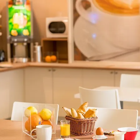 Ace Bordeaux מלון